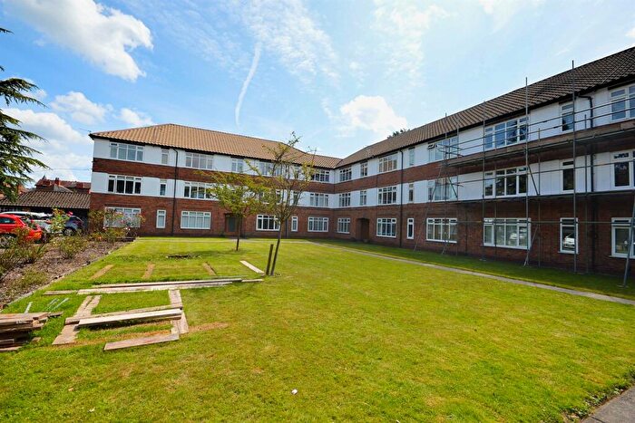 2 Bedroom Apartment To Rent In Marsland Road, Sale, M33