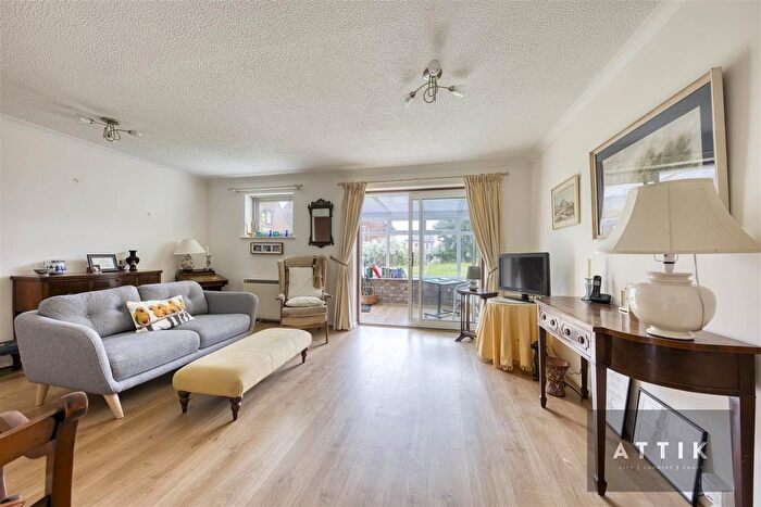 2 Bedroom Detached Bungalow For Sale In The Limes, London Road, Halesworth, IP19