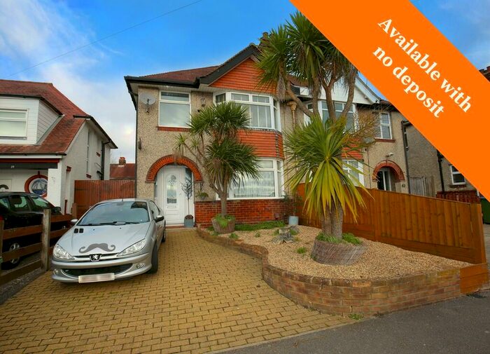 3 Bedroom Semi-Detached House To Rent In Open Day Saturday Th March, SO19