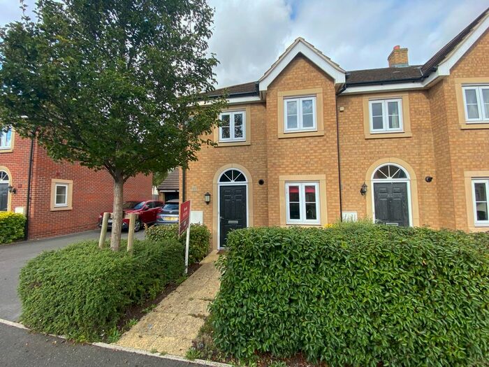 2 Bedroom Semi-Detached House To Rent In Culverhouse Road, Swindon, SN1