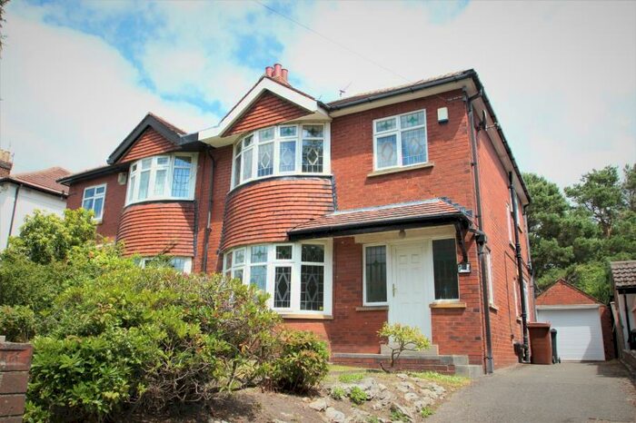 3 Bedroom Semi-Detached House To Rent In King Lane, Alwoodley, Leeds, West Yorkshire, LS17