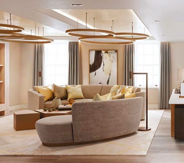 3 Bedroom Flat For Sale In Bolsover Street, Marylebone, London, W1W