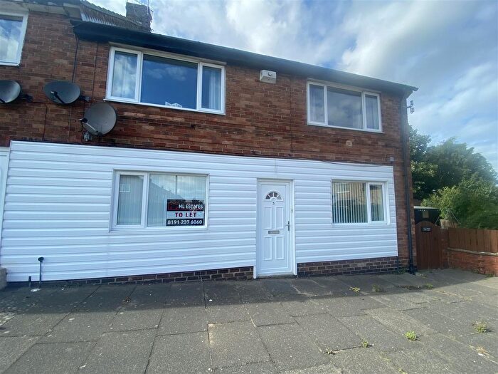 1 Bedroom Flat To Rent In Alwinton Road, Shiremoor, Newcastle Upon Tyne, NE27