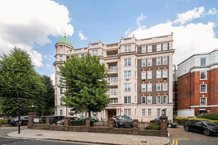 3 Bedroom Apartment For Sale In Grove Court, Grove End Road, St Johns Wood, NW8
