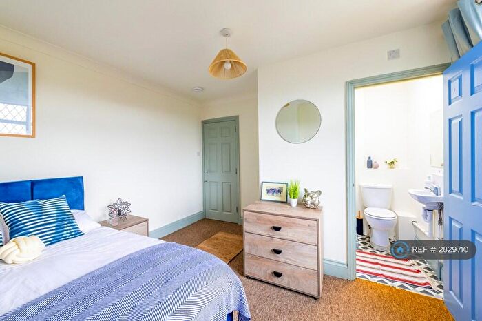 6 Bedroom Semi Detached House To Rent In Ferndale Road, Bristol, BS7