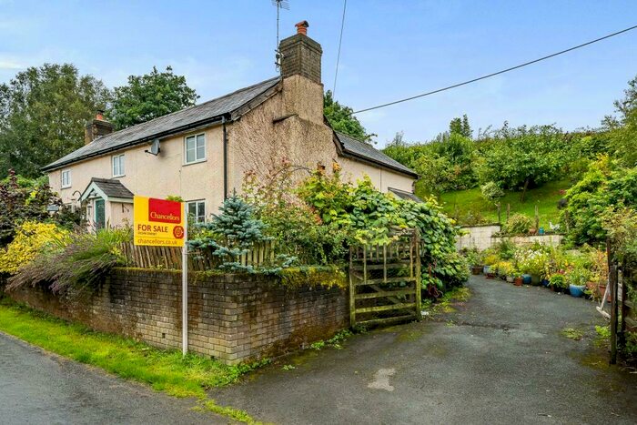 3 Bedroom Link Detached House For Sale In Lower Hergest, Herefordshire, HR5