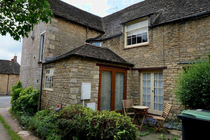 2 Bedroom Terraced House To Rent In West Street, Oundle, Peterborough, PE8