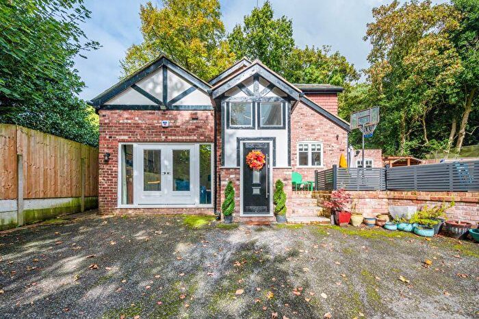 4 Bedroom Detached House For Sale In Granville Park West, Aughton, L39