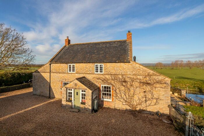 5 Bedroom Detached House For Sale In Porters Hatch, Meare, Glastonbury, BA6