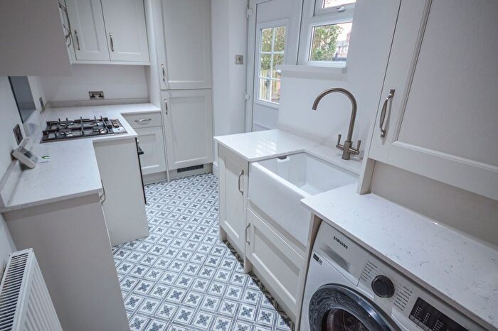 3 Bedroom Terraced House For Sale In Lawrence Road, Broadheath, Altrincham, WA14