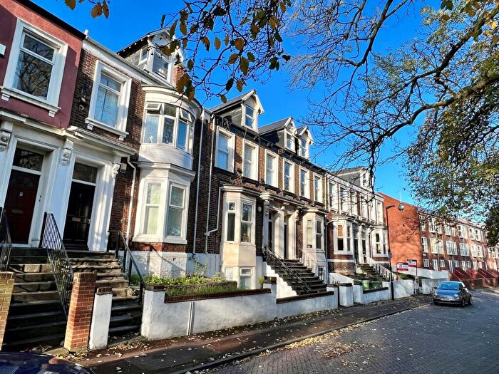 1 Bedroom Apartment To Rent In Summerhill, Thornhill, Sunderland, SR2