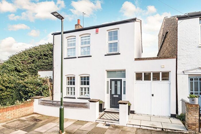 4 Bedroom Detached House For Sale In Norcutt Road, Twickenham, TW2