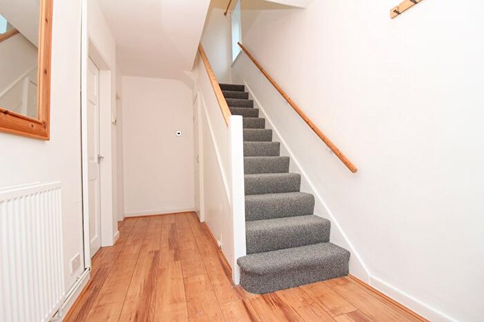 3 Bedroom Semi-Detached House For Sale In Willard Avenue, Billinge, Wigan, WN5