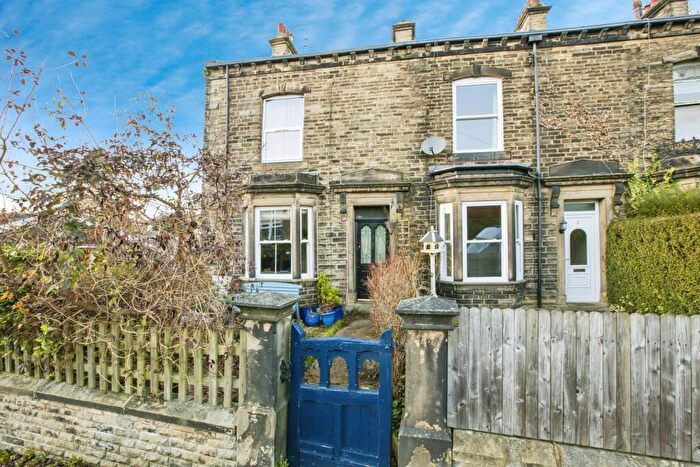 4 Bedroom End Of Terrace House For Sale In Spring Villas, Hebden Bridge, HX7