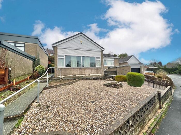 2 Bedroom Detached Bungalow For Sale In Woodifield Hill, Crook, DL15