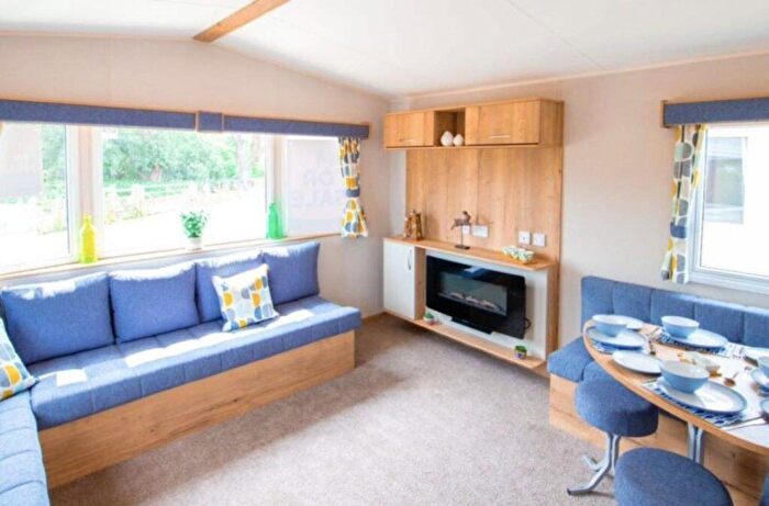 2 Bedroom Caravan For Sale In Sand Le Mere Holiday Park, HU12