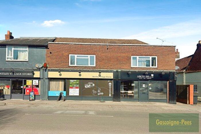 2 Bedroom Flat To Rent In Bentley, Farnham, GU10