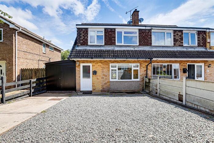 3 Bedroom Semi-Detached House To Rent In Irwin Drive, Hempshill Vale, Nottinghamshire, NG6