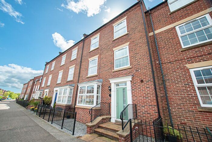 3 Bedroom Town House To Rent In Scaife Mews, Beverley, HU17
