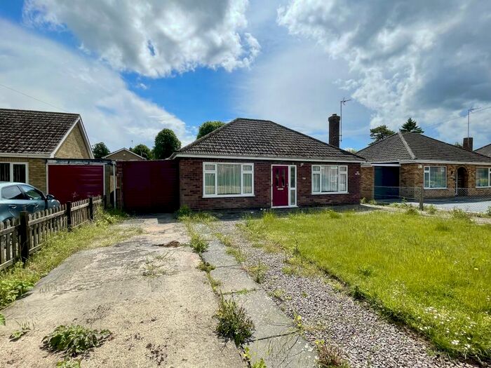 2 Bedroom Bungalow To Rent In Daniels Crescent, Long Sutton, Spalding, PE12
