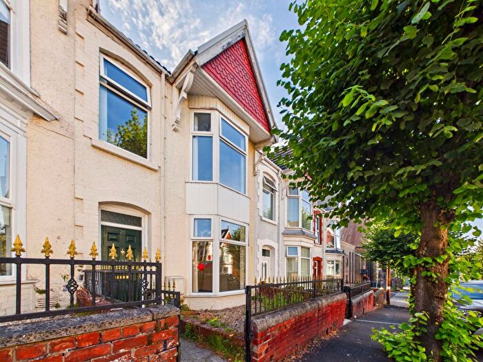 5 Bedroom Detached House For Sale In Ernald Place, Uplands, SA2