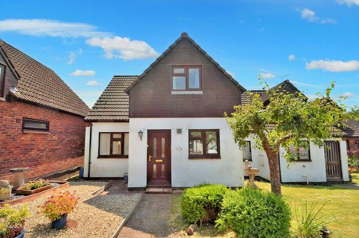 3 Bedroom Terraced House For Sale In Longmeadow, Broadclyst, Exeter, Devon, EX5