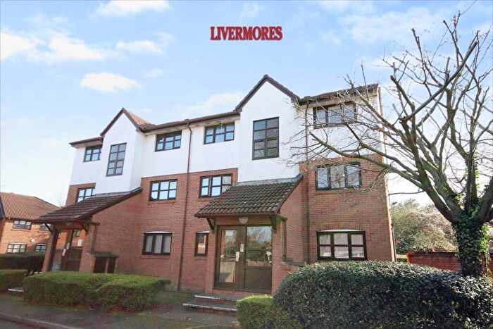 1 Bedroom Flat To Rent In Cooper Close, Saxon Park, Greenhithe, Kent, DA9