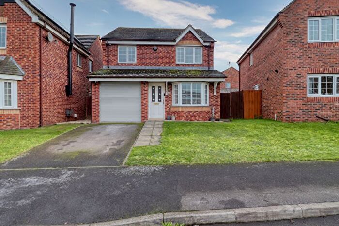 4 Bedroom Detached House For Sale In Old School Lane, Keadby, Scunthorpe, DN17