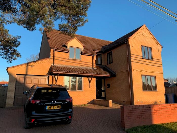 4 Bedroom Detached House To Rent In Wingfield Road, Lakenheath, Suffolk, IP27