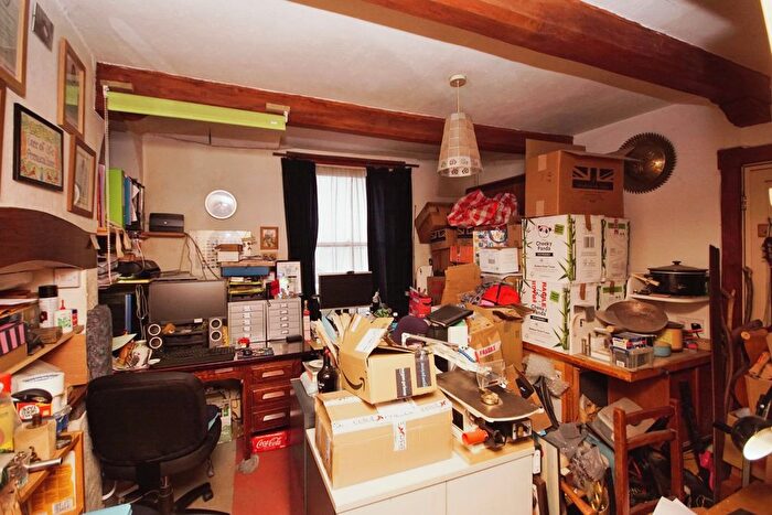 3 Bedroom Terraced House For Sale In Princes Place, Bristol, Somerset, BS7