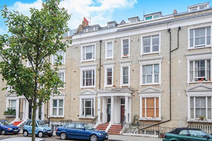 2 Bedroom Flat To Rent In Eardley Crescent, Earls Court, London, SW5