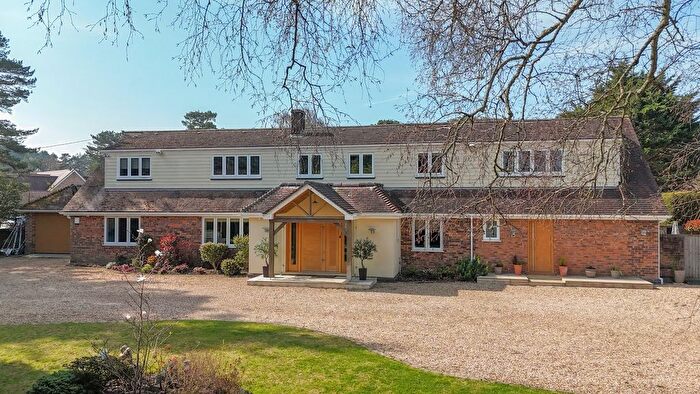 5 Bedroom Detached House For Sale In Struan Gardens, Ashley Heath, Ringwood, BH24