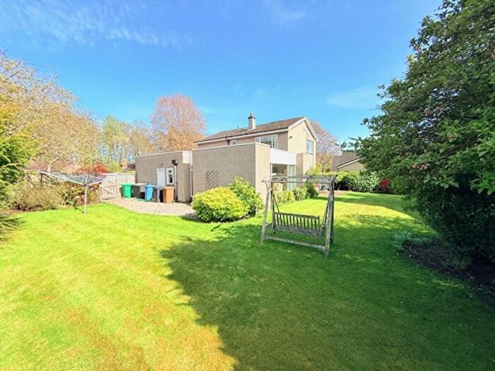 4 Bedroom Detached House For Sale In Raith Drive, Kirkcaldy, KY2