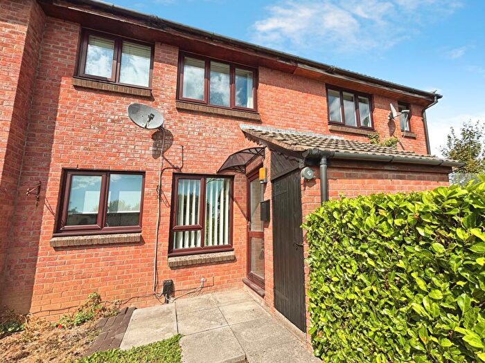 1 Bedroom Flat To Rent In Forest View, Cardiff, Fairwater, CF5
