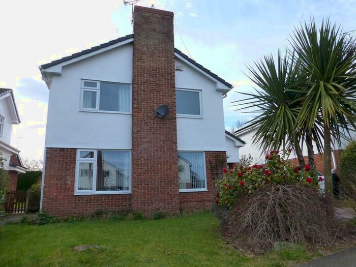 4 Bedroom Detached House To Rent In Rodens Close, Rossett, LL12