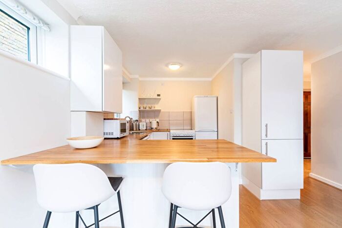 1 Bedroom Property To Rent In Oxford Road North, Chiswick, London, W4