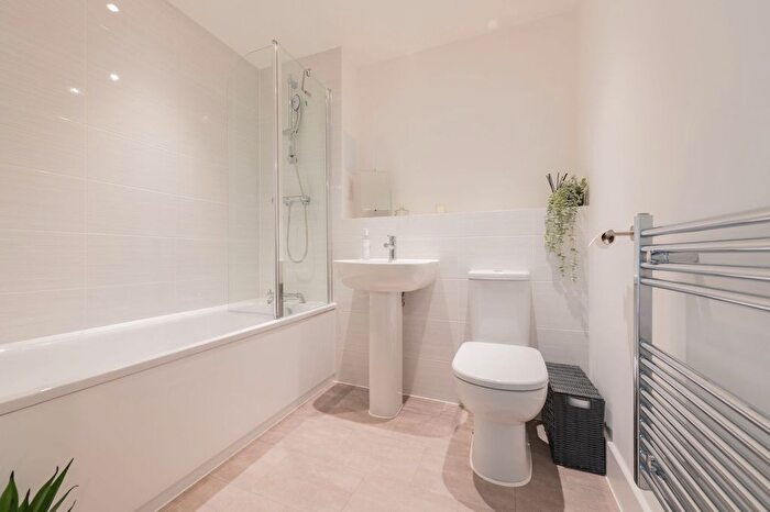 1 Bedroom Flat For Sale In Romsey Road, Winchester, SO22