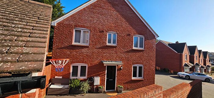 3 Bedroom Semi Detached House For Sale In Murdoch Place, Oxford, OX2