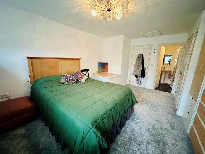 4 Bedroom Terraced House To Rent In Keepers Gate, Birmingham, B37