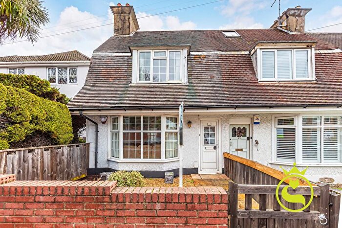 2 Bedroom End Terrace House For Sale In Salterns Road, Whitecliff, BH14