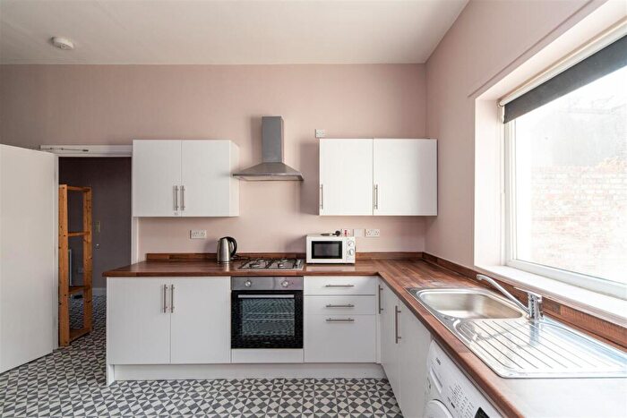 5 Bedroom Terraced House To Rent In Chester Street, Sandyford, Newcastle Upon Tyne, NE2