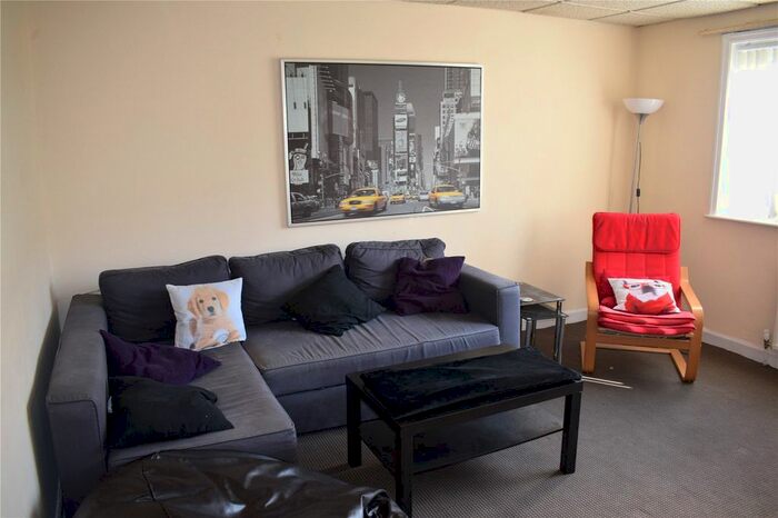 4 Bedroom Semi-Detached House To Rent In Kingswood Road, Manchester, Greater Manchester, M14