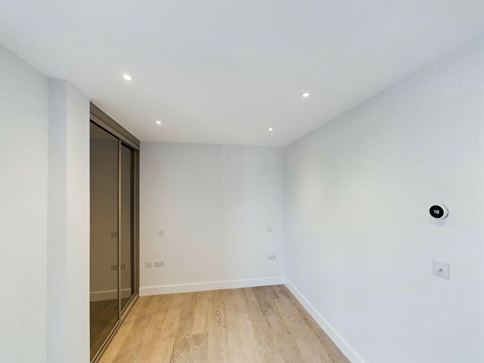 2 Bedroom Apartment To Rent In Redcross Street, Bristol, BS2