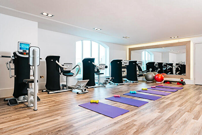 1 Bedroom Retirement Property For Sale In Primrose Vale, Gifford Lea, Tattenhall, Cheshire, CH3