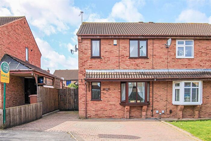 3 Bedroom Semi-Detached House For Sale In Truro Drive, Normanton, WF6