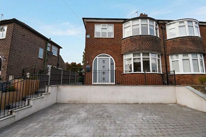 3 Bedroom Semi-Detached House For Sale In Boscombe Avenue, Eccles, M30