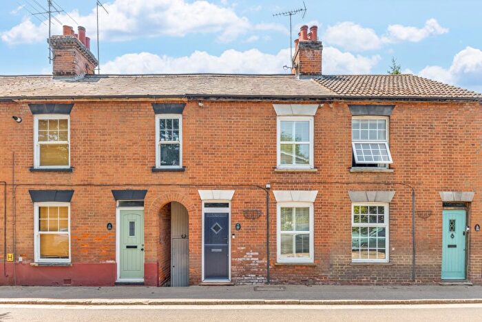 2 Bedroom Cottage For Sale In Codicote Road, Welwyn, AL6
