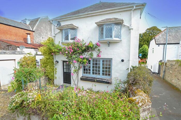 3 Bedroom Detached House To Rent In Church Lane, Lostwithiel, PL22