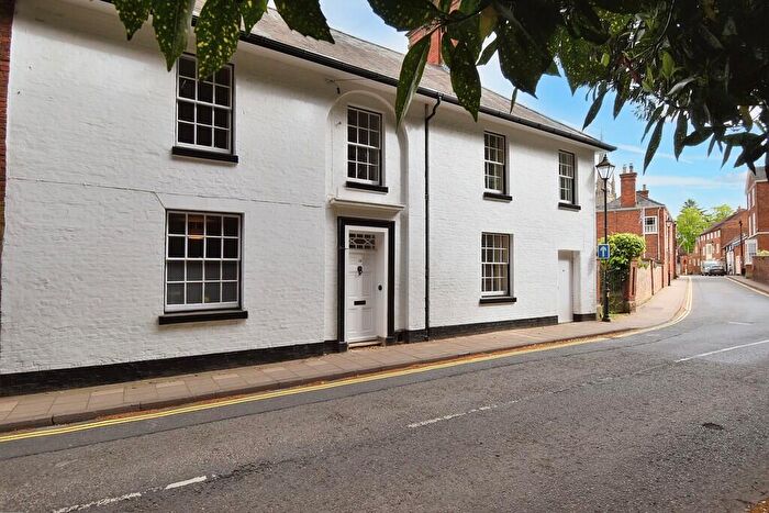 5 Bedroom Town House For Sale In Westgate, Louth, LN11