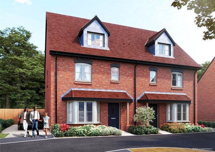 4 Bedroom Semi Detached House For Sale In The Green, Bolley Avenue, Bordon, GU35